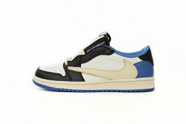 Picture of Air Jordan 1 Low _SKUfc4783428fc